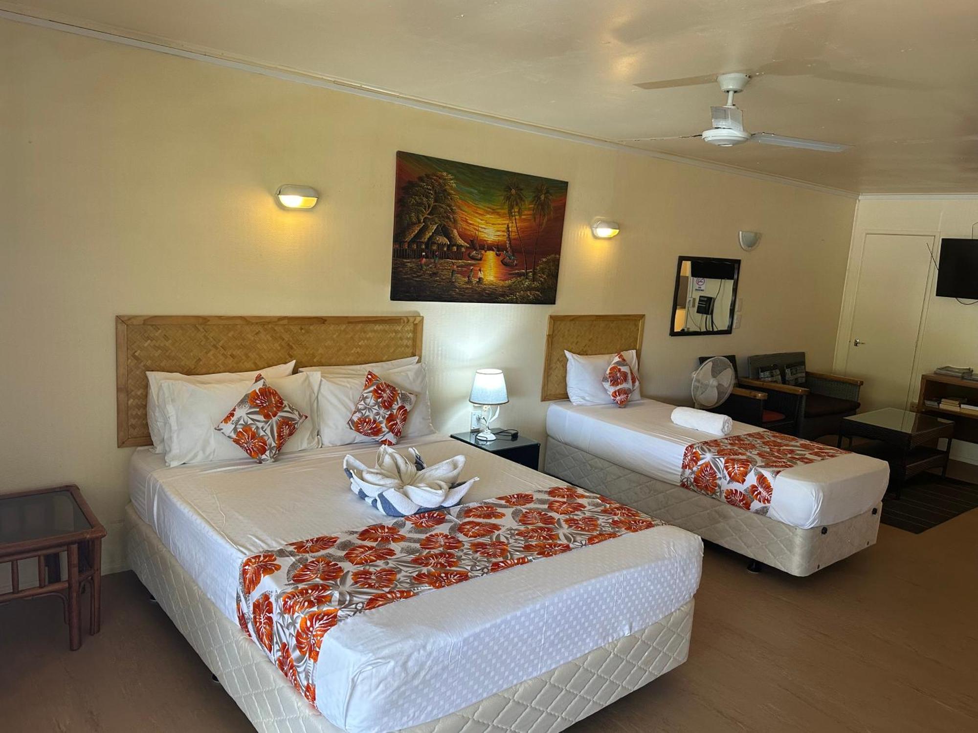 Kiikii Inn & Suites Rarotonga Exterior photo